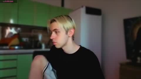 Snapshot of skibatryanka chatting on 07-13-26, 05:27 SKIBA online show from 07-13-26, 05:27