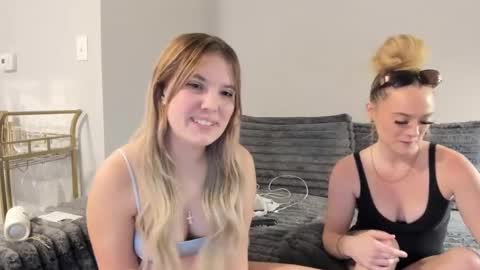 skiimaskabby online show from 10-14-25, 06:47