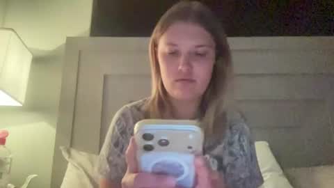 skiimaskabby online show from 06-16-26, 04:15