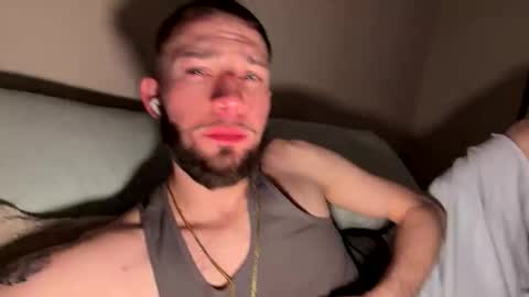 Snapshot of skinndick214 chatting on 03-17-26, 05:33 daddy online show from 03-17-26, 05:33