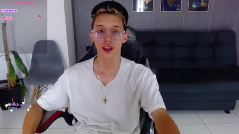 skinny_bigcock20 online show from 11-29-25, 09:18