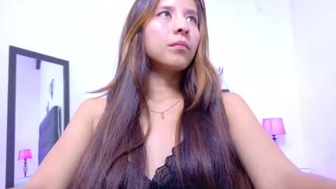 skinny_hottie18 online show from 02-19-25, 02:01