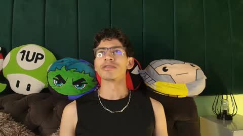 skinny jean  online show from 02-24-26, 07:45