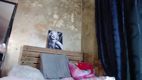 Only Pvt online show from 02-09-25, 03:22