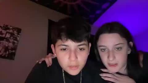 Snapshot of skinnyangel21 chatting on 11-28-25, 05:43 skinnyangel21 online show from 11-28-25, 05:43