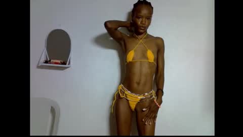 Linda independent model online show from 01-17-26, 04:33