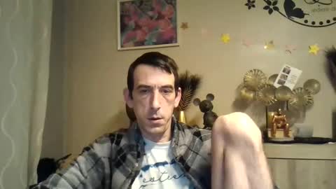 SkinnyBigCock2 online show from 02-12-25, 06:40