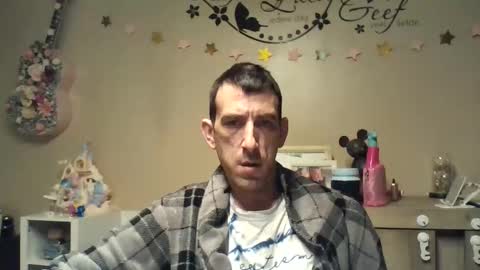 SkinnyBigCock2 online show from 03-21-26, 03:44