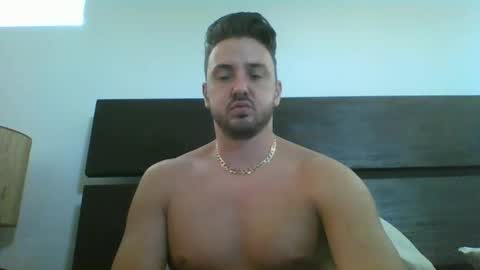 skinnyguylongdick1 online show from 03-01-25, 06:43