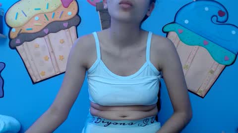 Snapshot of skinnykalitzo18 chatting on 10-05-25, 11:41 skinny online show from 10-05-25, 11:41