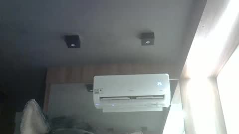 skinnykittencam online show from 02-17-26, 04:35