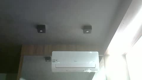 Snapshot of skinnykittencam chatting on 05-10-26, 06:57 skinnykittencam online show from 05-10-26, 06:57