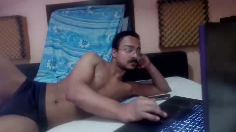 Snapshot of skinnylilith69 chatting on 11-21-25, 09:35 Satan783 and Lilith616 online show from 11-21-25, 09:35