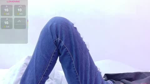 Karla  online show from 10-24-25, 03:03