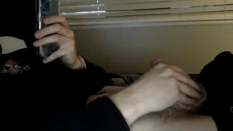 Snapshot of skinnypole6 chatting on 12-11-24, 03:26 skinnypole6 online show from 12-11-24, 03:26