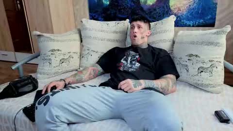 skirlingod online show from 09-15-25, 06:13