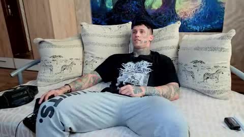 skirlingod online show from 09-16-25, 04:57
