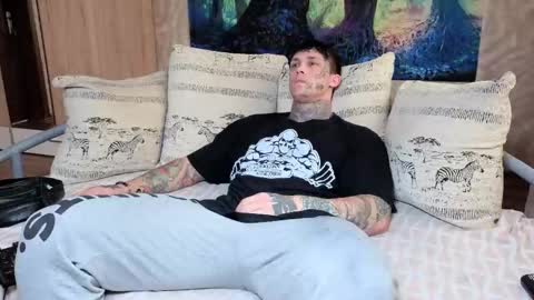 skirlingod online show from 10-13-25, 05:07