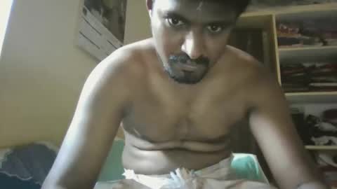 Snapshot of sklavepappu143 chatting on 05-16-26, 06:32 Indianslut1431 online show from 05-16-26, 06:32