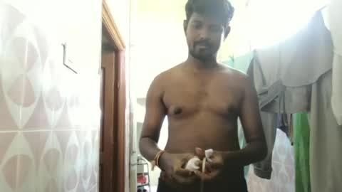Snapshot of sklavepappu143 chatting on 05-25-26, 02:50 Indianslut1431 online show from 05-25-26, 02:50