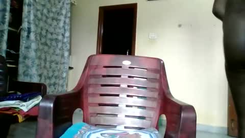 Snapshot of sklavepappu143 chatting on 06-01-26, 06:15 Indianslut1431 online show from 06-01-26, 06:15