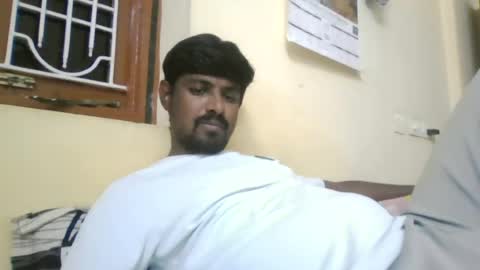 Snapshot of sklavepappu143 chatting on 06-13-26, 01:53 Indianslut1431 online show from 06-13-26, 01:53
