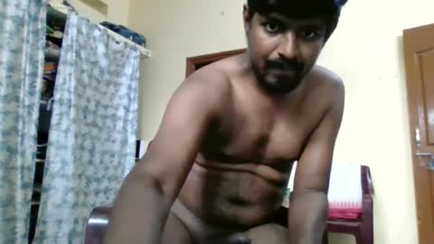 Snapshot of sklavepappu143 chatting on 06-18-26, 05:51 Indianslut1431 online show from 06-18-26, 05:51