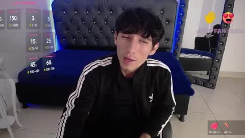 Skorpyon Musclee online show from 12-24-24, 04:11