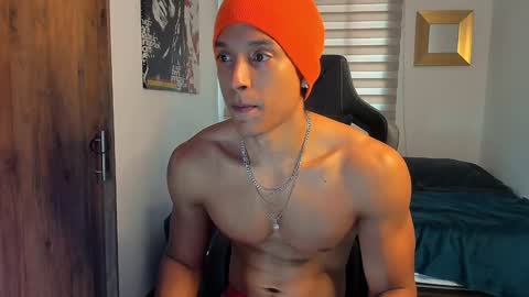 Liam Vokov online show from 12-04-24, 12:14