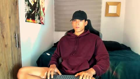 Liam Vokov online show from 01-10-25, 04:22