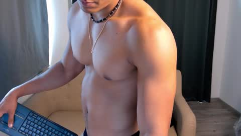 Liam Vokov online show from 09-25-25, 02:43