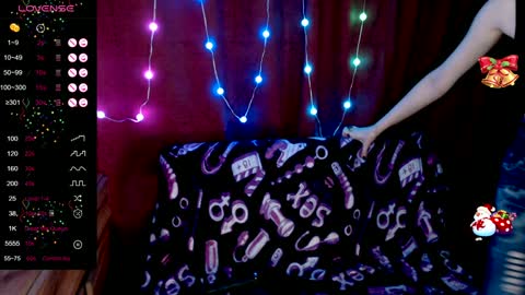 Iska Im genderfluid theyheshenot use ht have reasons and Mia my t-gf sheher online show from 12-21-24, 03:31