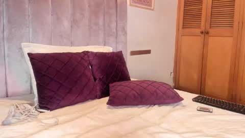 Sky Caroline online show from 03-09-26, 09:41