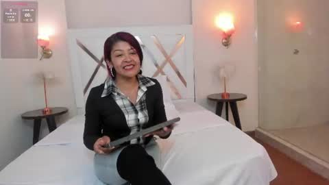 Snapshot of sky_collins_ chatting on 06-30-26, 07:37 Sky online show from 06-30-26, 07:37