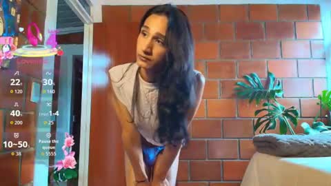 Snapshot of sky_fox_1 chatting on 07-16-26, 06:58 STIVEN online show from 07-16-26, 06:58