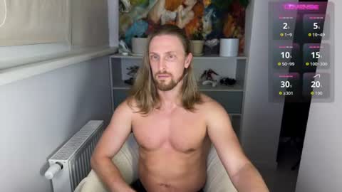 sky_guy25 online show from 06-23-26, 07:34