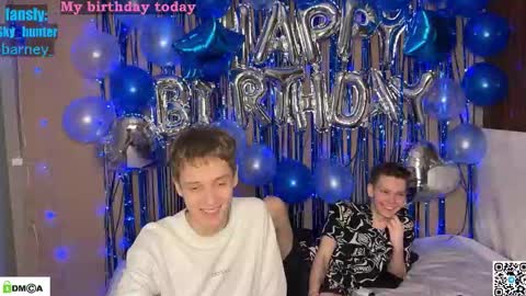 sky_hunter online show from 12-17-25, 04:46