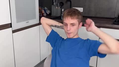 sky_hunter online show from 03-09-26, 01:59