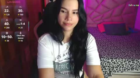Snapshot of sky_lover_ chatting on 06-28-26, 09:04 Sky online show from 06-28-26, 09:04