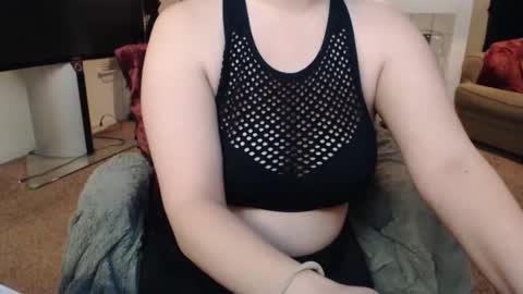 SKYLE   online show from 11-14-25, 07:18