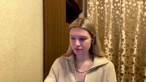 skyedavis online show from 12-21-25, 07:10