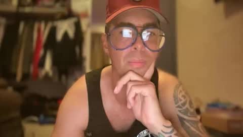 IAN HARD online show from 02-22-26, 05:33