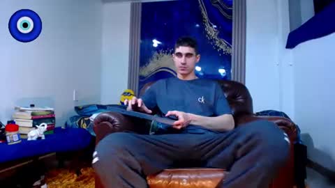 Snapshot of skyler_wild chatting on 07-07-26, 06:47 Skyler online show from 07-07-26, 06:47
