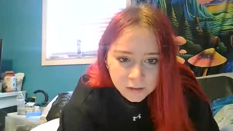 Snapshot of skylerrayy chatting on 10-17-25, 04:20 skylerrayy online show from 10-17-25, 04:20