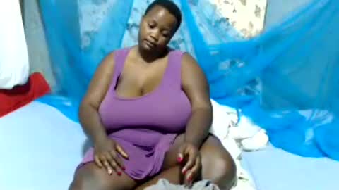 Snapshot of skylla07 chatting on 06-12-26, 05:39 sheliah online show from 06-12-26, 05:39