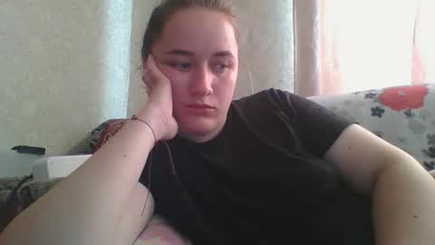 Snapshot of skyressie333 chatting on 06-09-26, 06:36 skyressie333 online show from 06-09-26, 06:36