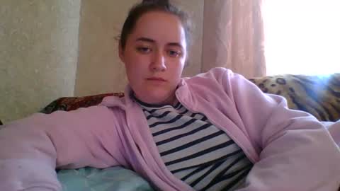 Snapshot of skyressie333 chatting on 06-17-26, 10:39 skyressie333 online show from 06-17-26, 10:39
