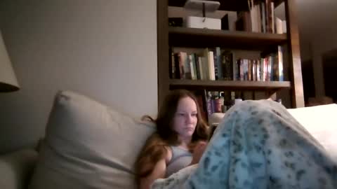 Sky Winters online show from 11-24-25, 03:39