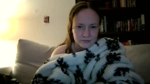 Snapshot of skywinters chatting on 05-09-26, 01:11 Sky Winters online show from 05-09-26, 01:11