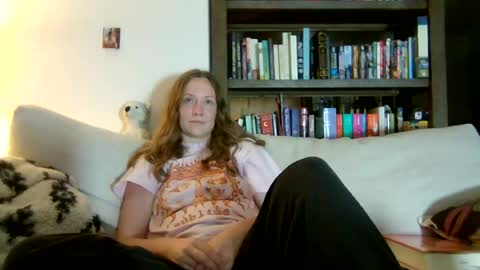 Snapshot of skywinters chatting on 06-23-26, 12:52 Sky Winters online show from 06-23-26, 12:52